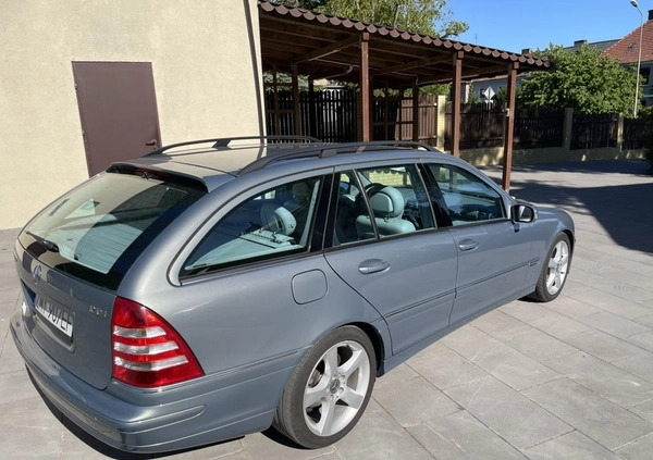 Mercedes-Benz Klasa C cena 19900 przebieg: 219000, rok produkcji 2004 z Myślibórz małe 211